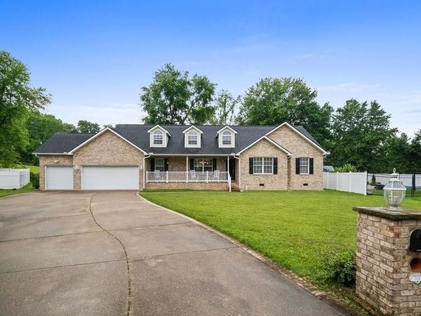 108 Dominic, Scott Depot, WV 25560