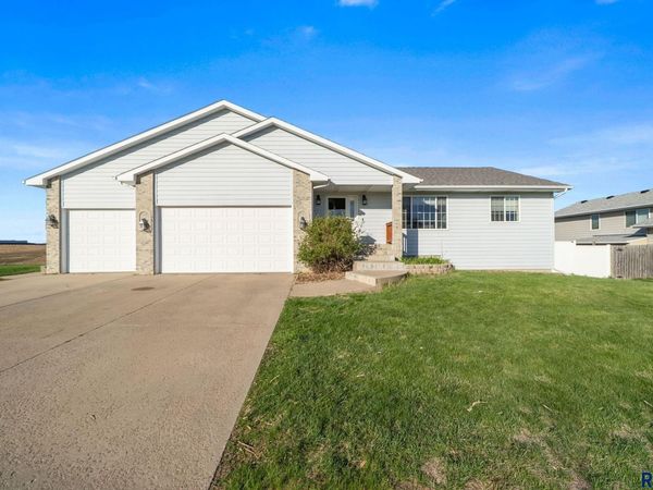 4312 N Montana Ave, Sioux Falls, SD 57107
