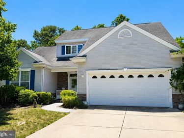 17 SWEETWATER DRIVE, TUCKERTON, NJ 08087