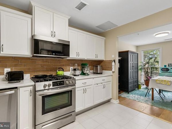 824 QUINCE ORCHARD BOULEVARD, Unit 201, GAITHERSBURG, MD 20878