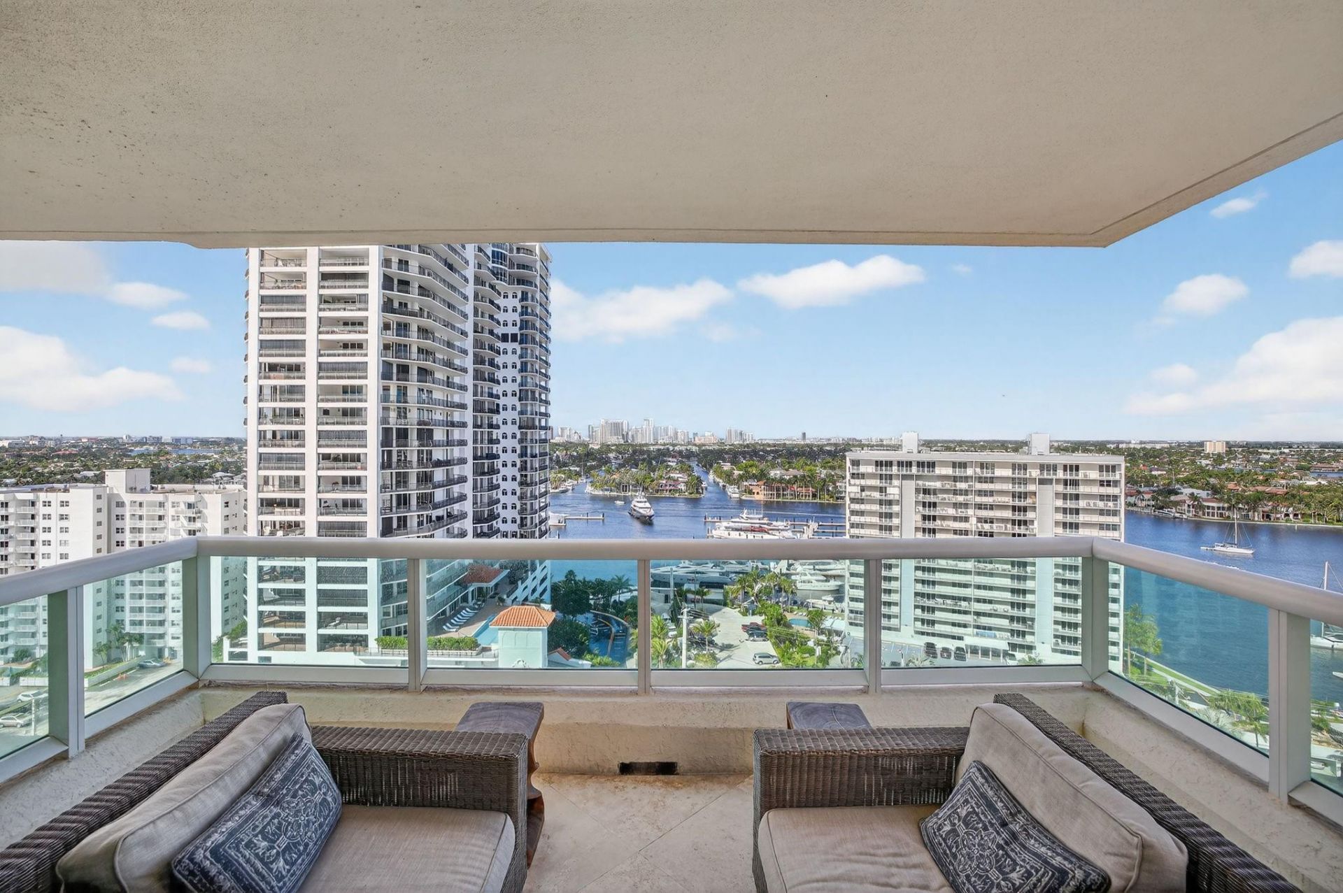101 S Fort Lauderdale Beach Boulevard, Unit 1706, Fort Lauderdale, FL 33316 Photo