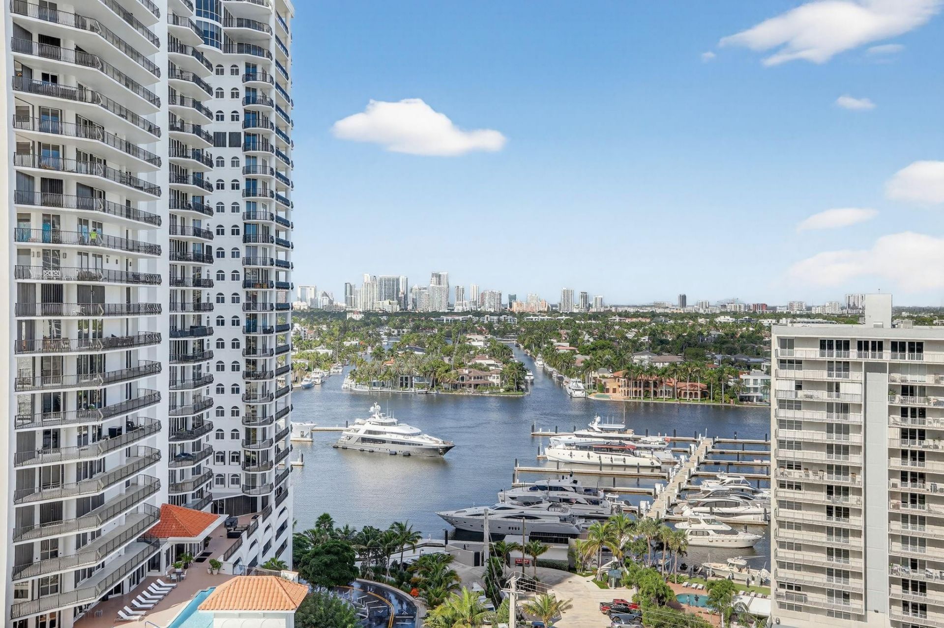 101 S Fort Lauderdale Beach Boulevard, Unit 1706, Fort Lauderdale, FL 33316 Photo