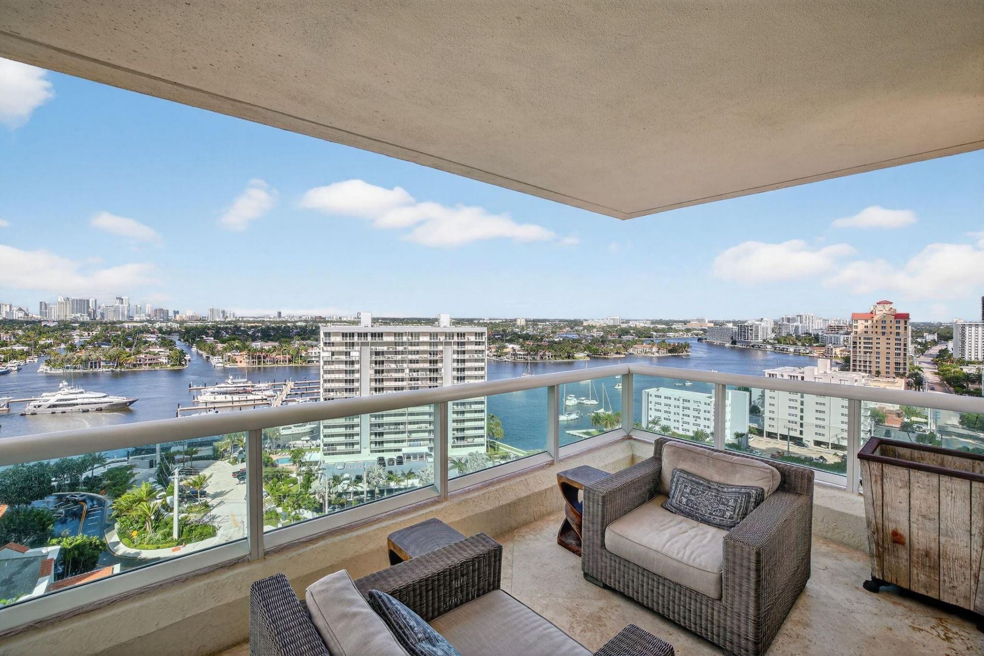 101 S Fort Lauderdale Beach Boulevard, Unit 1706, Fort Lauderdale, FL 33316 Photo