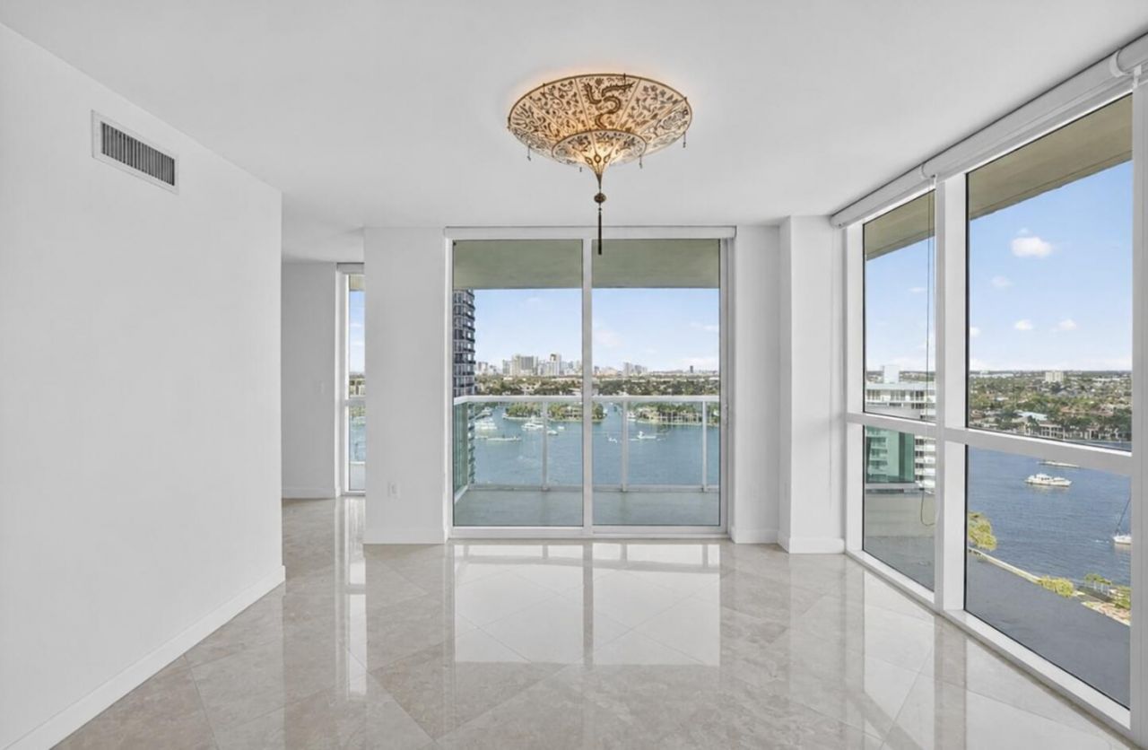 101 S Fort Lauderdale Beach Boulevard, Unit 1706, Fort Lauderdale, FL 33316 Photo