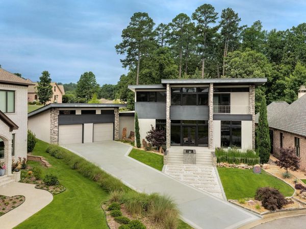31 La Scala Court, Little Rock, AR 72212