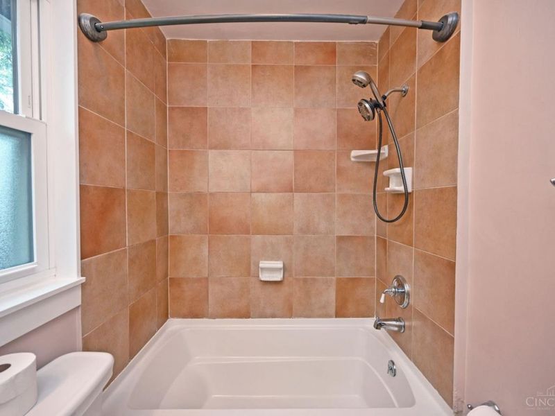 3126 Kinmont Street, Cincinnati, OH 45208 Photo 25