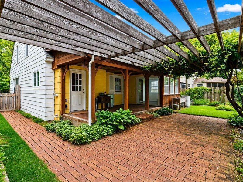 107 N Stanwood Road , Bexley, OH 43209 Photo 37