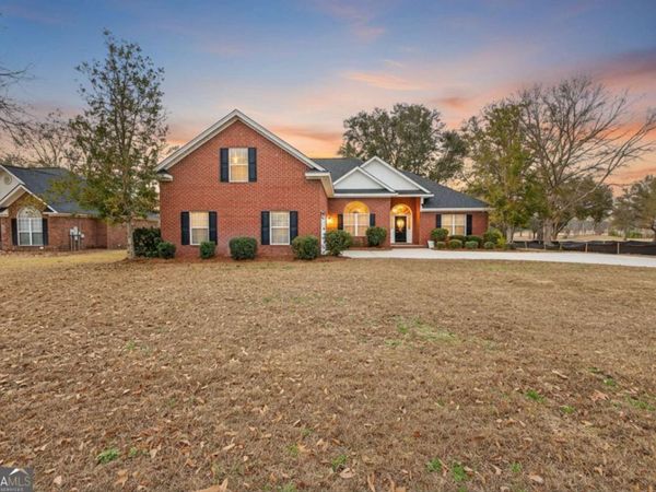 58 Lansing Drive, Ellabell, GA 31308