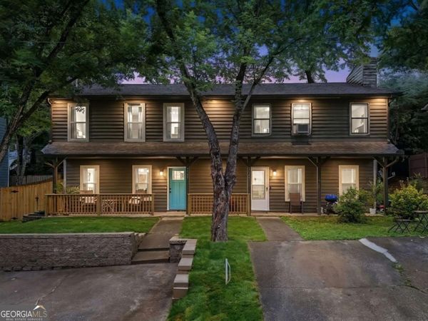 4517 Coopers Creek Circle SE, Smyrna, GA 30082
