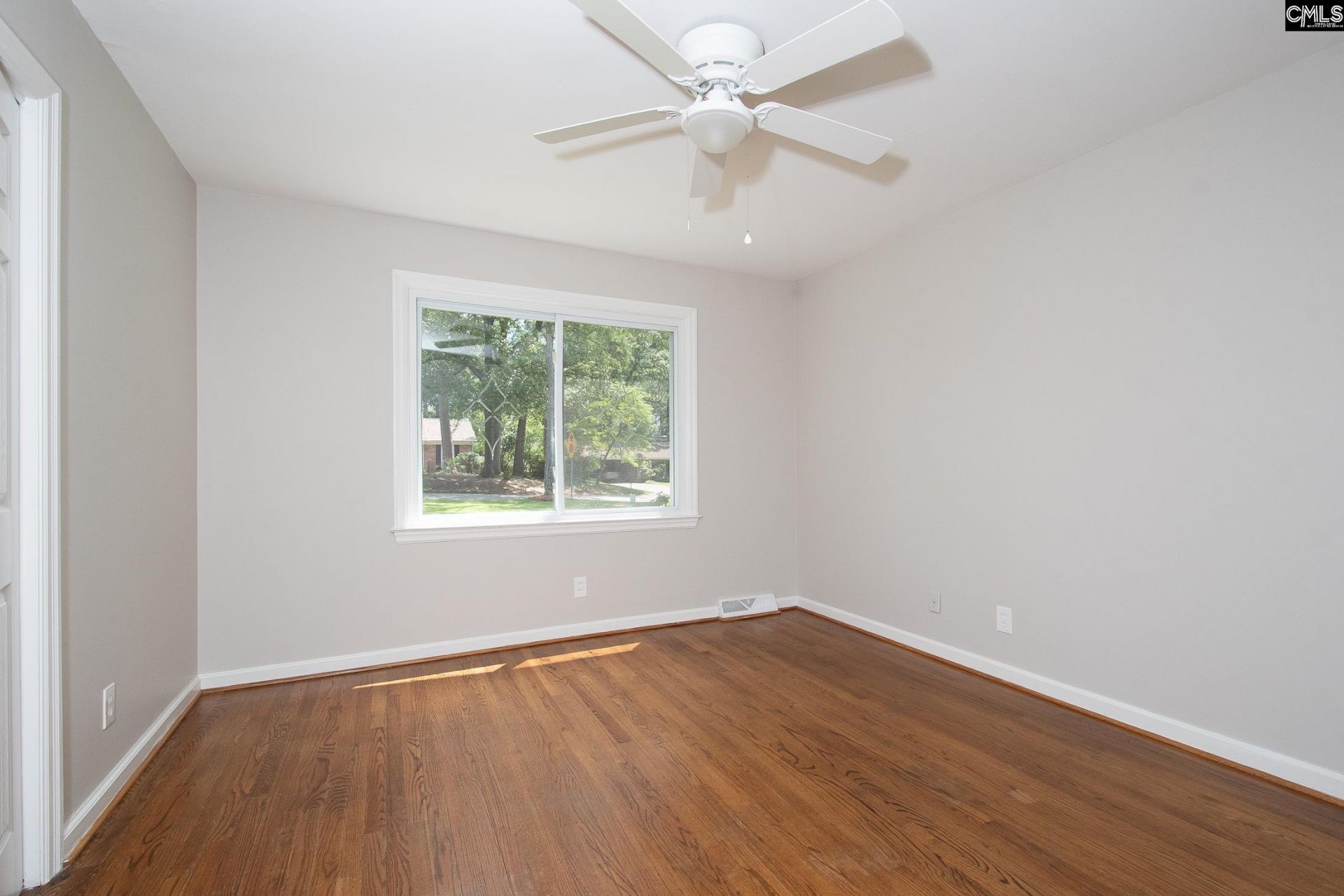 4533 Storkland Avenue Photo 24
