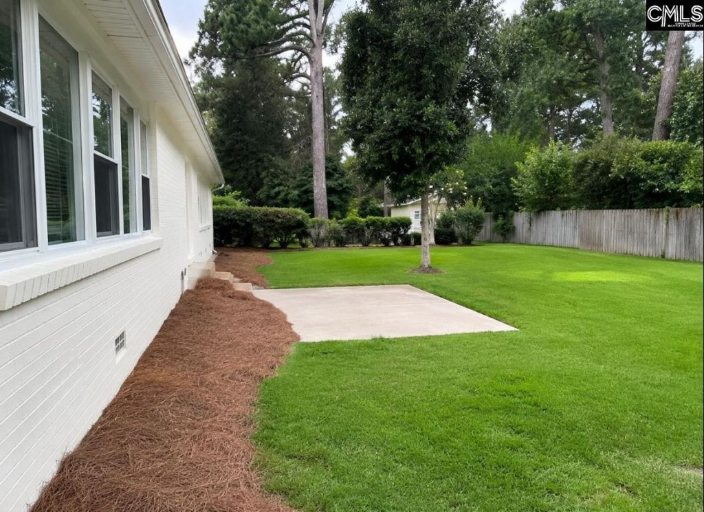 4533 Storkland Avenue  Photo 4