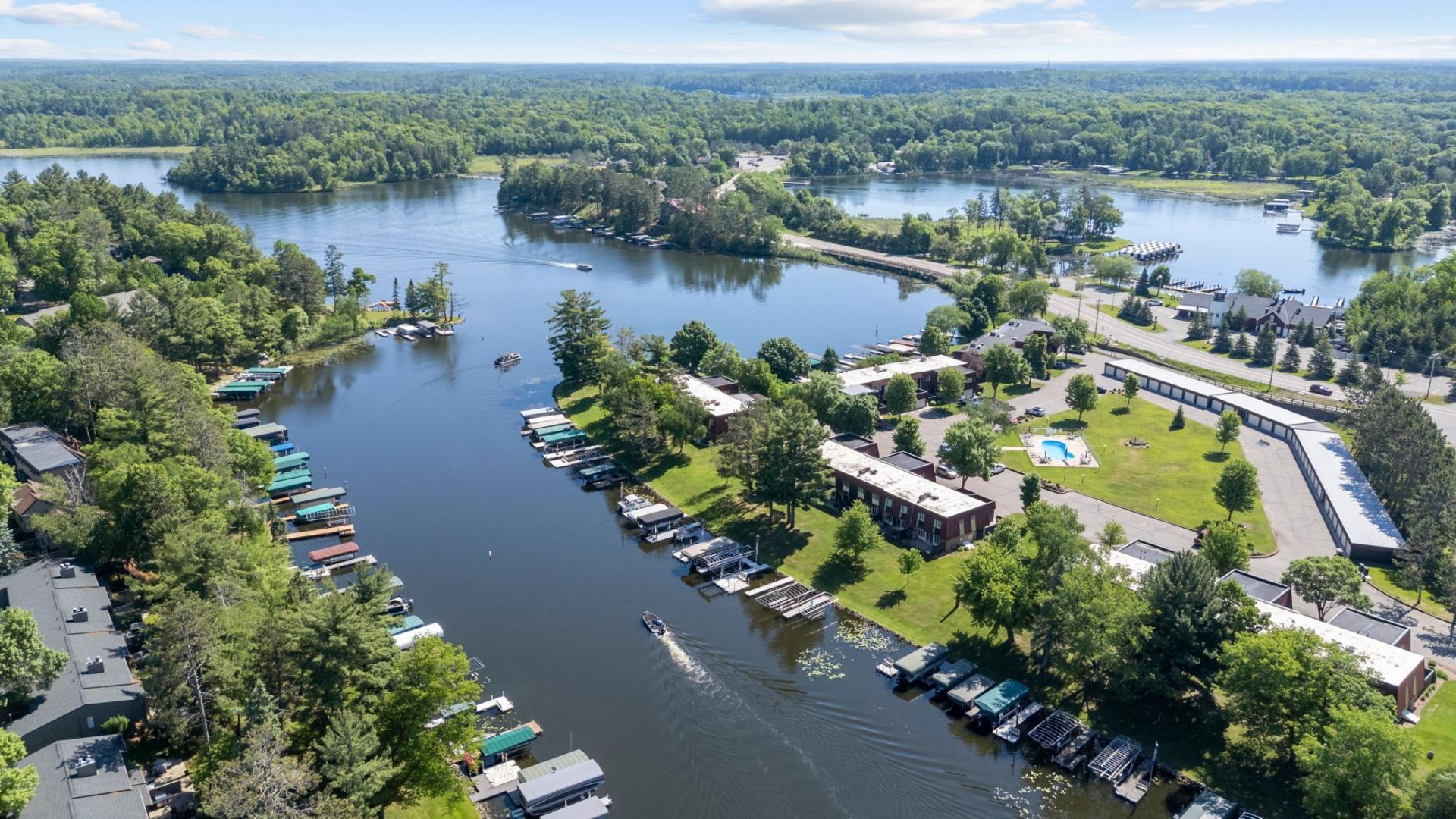 8124 Channel View, Nisswa, MN 56468