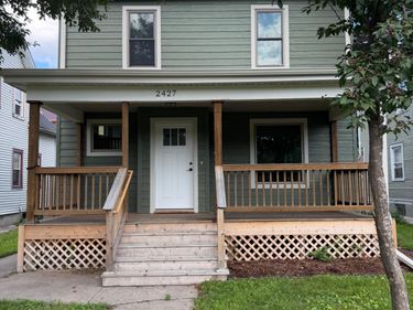 2427 17th Avenue S, Minneapolis, MN 55404