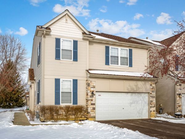840 Amelia Court , Grayslake, IL 60030