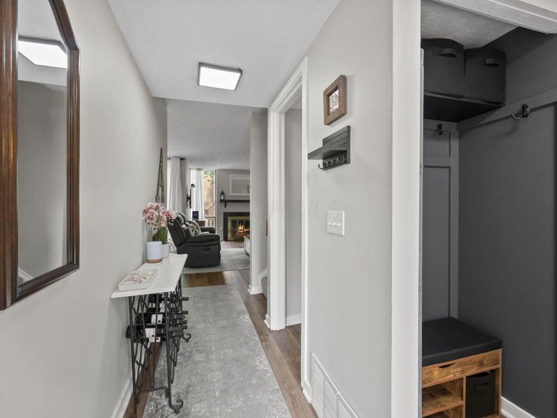 5026 Wintersong Lane, Unit 2, Westerville, OH 43081 Photo 7