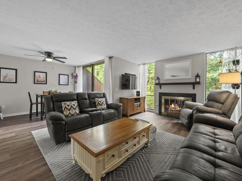 5026 Wintersong Lane, Unit 2, Westerville, OH 43081 Photo 8