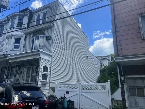 324 E Pine Street, Mahanoy City, PA 17948