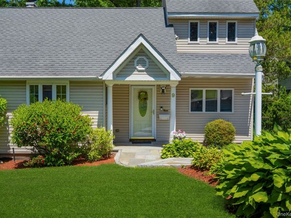 9 Pembrook Drive , Yonkers, NY 10710