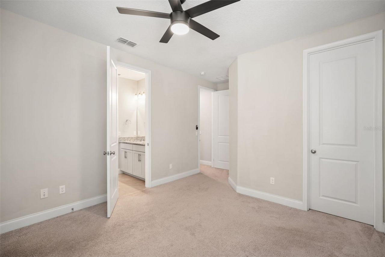10713 Belle Maisons Drive, Orlando, FL 32832 Photo