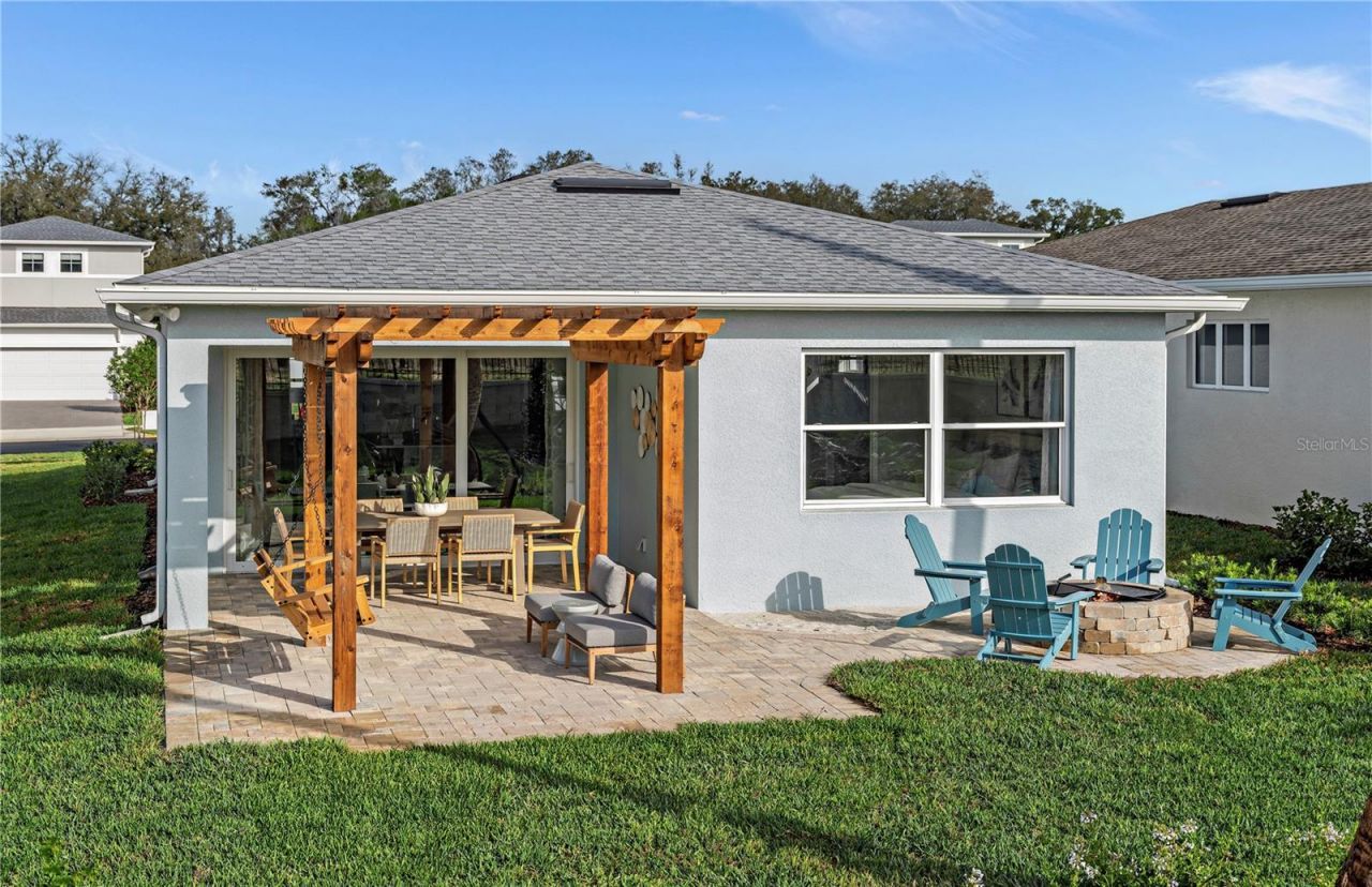 427 Verona Way , Lady Lake, FL 32159 Photo