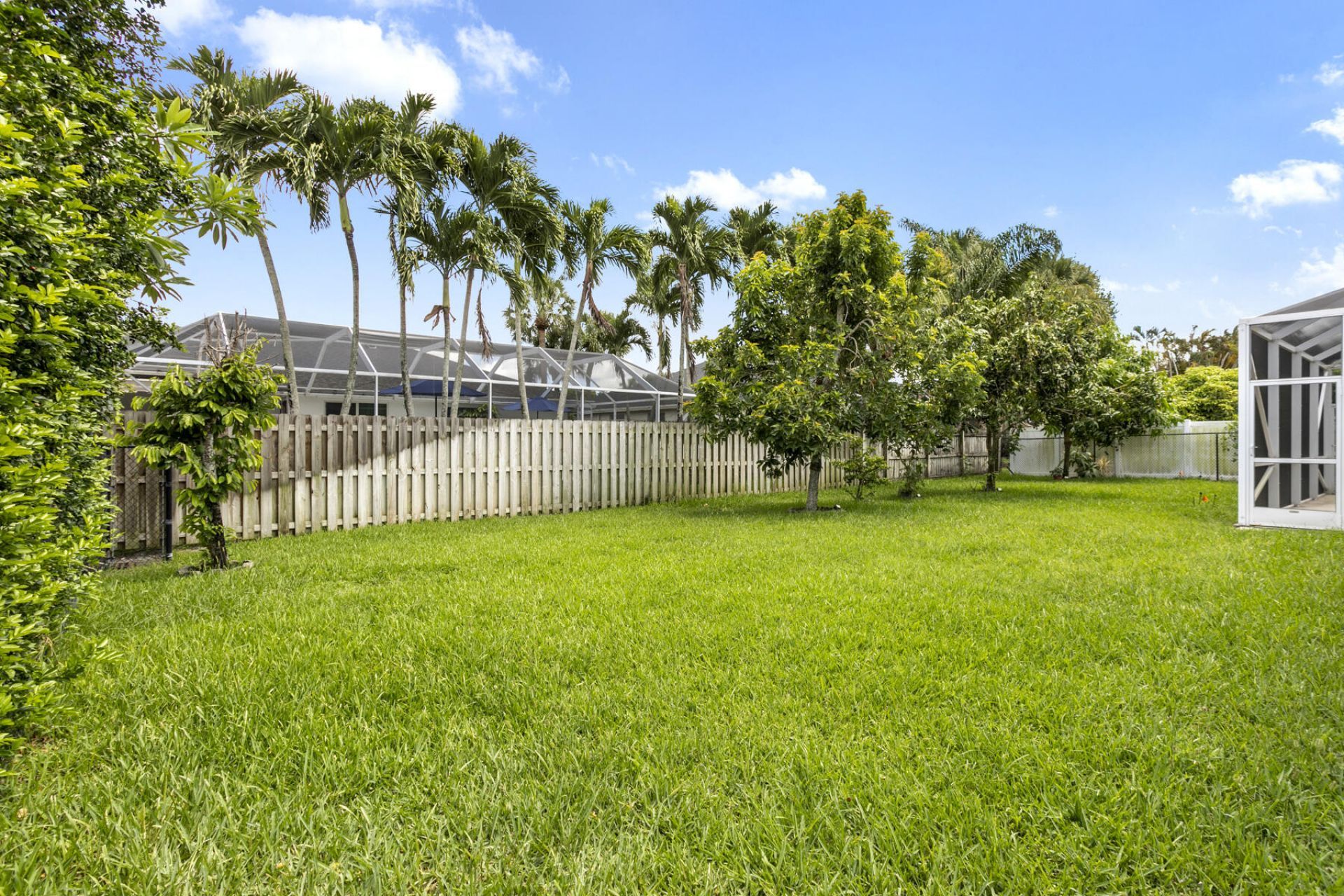106 Venetian Lane, Royal Palm Beach, FL 33411 Photo