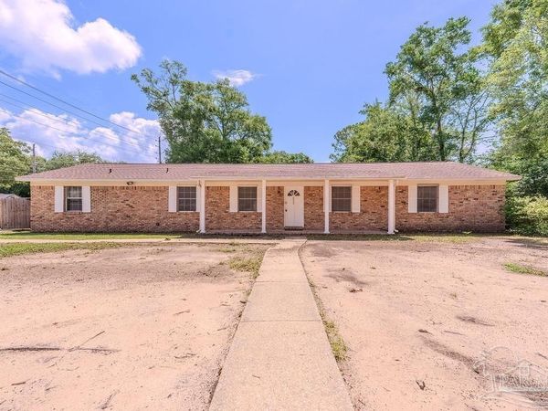 8090 Tippin Ave, Pensacola, FL 32514