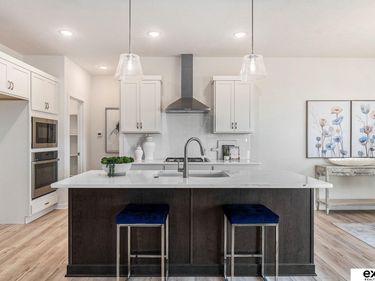 21703 McClellan Drive, Gretna, NE 68028