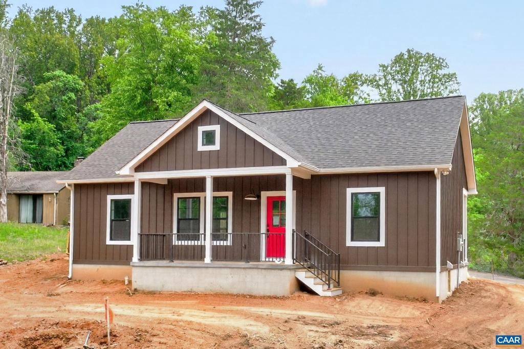 224 Turkey Ridge Rd, Charlottesville, VA 22903 Main Photo