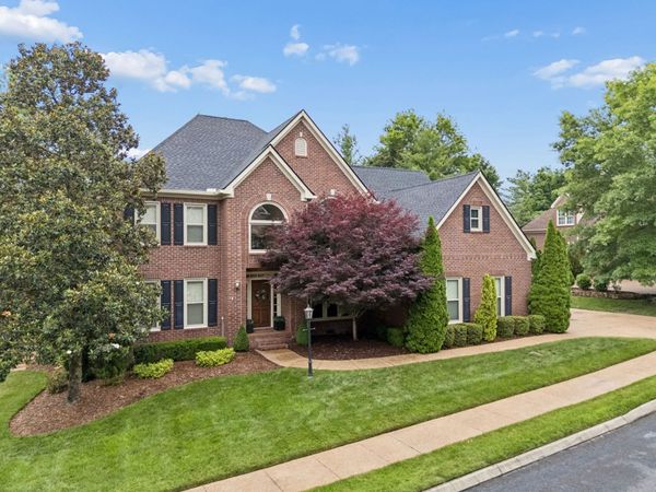 216 Halberton Dr , Franklin, TN 37069