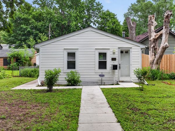 5521 34th Avenue S, Minneapolis, MN 55417