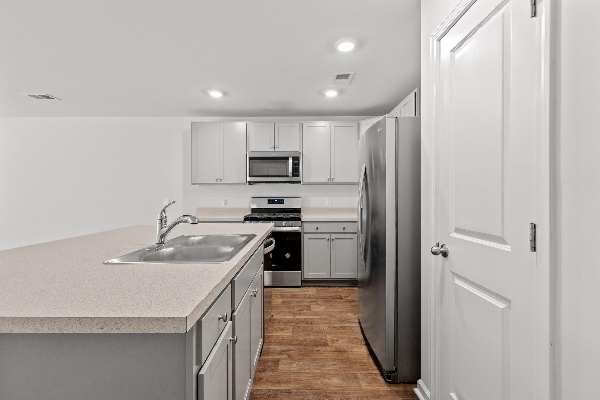 207 Cozy Brook Court Photo 11