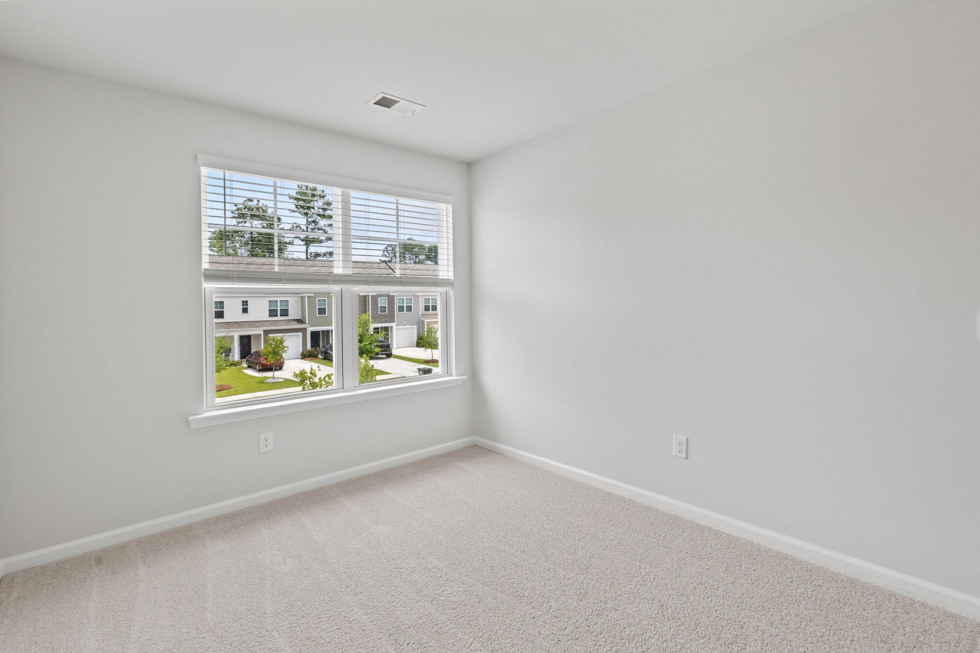 207 Cozy Brook Court Photo 31