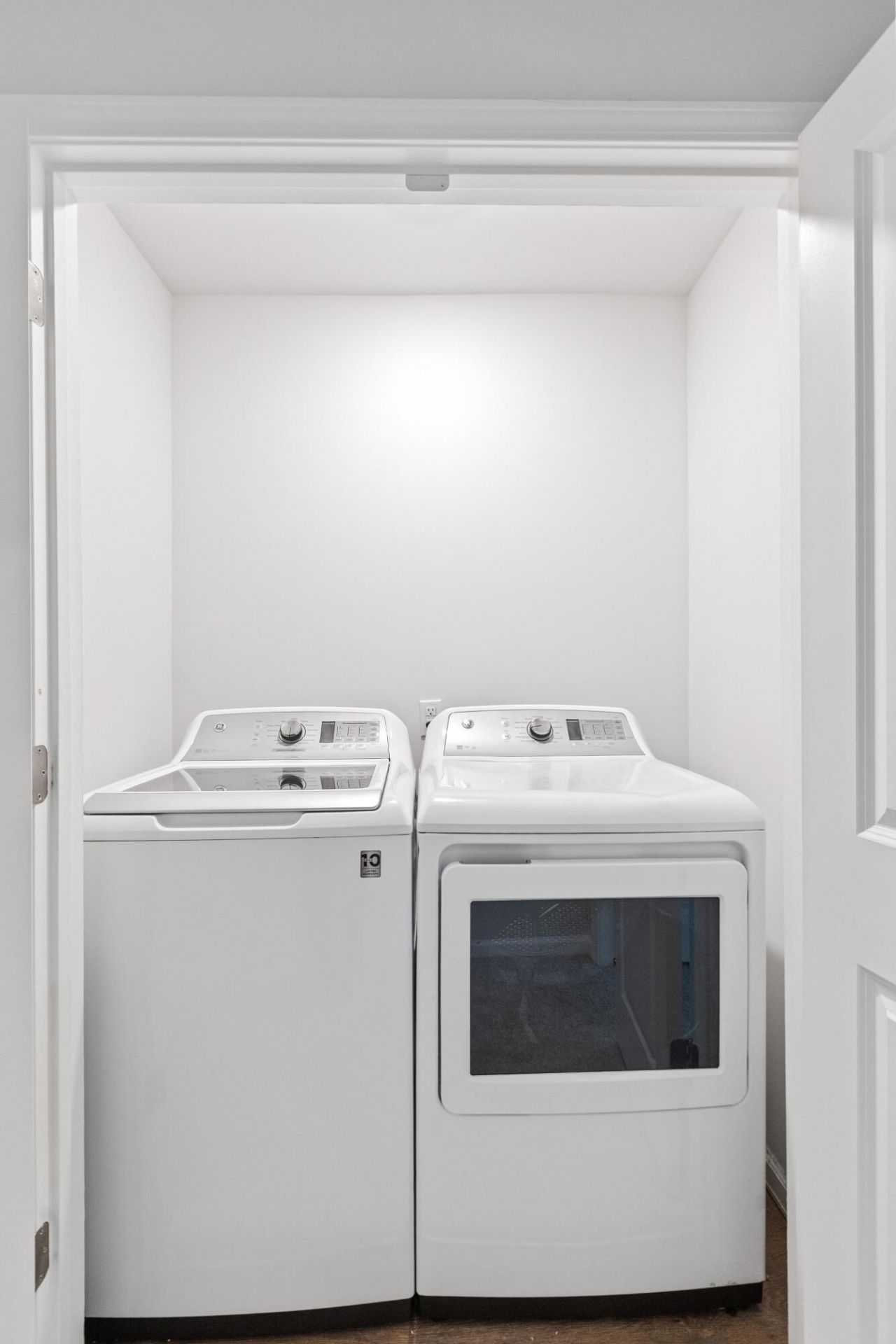 207 Cozy Brook Court Photo 35