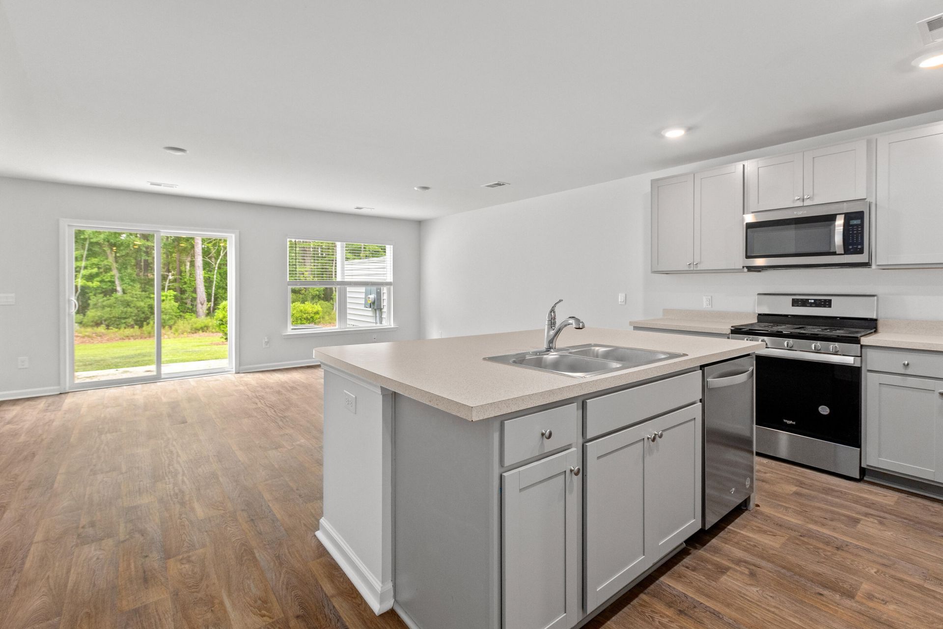 207 Cozy Brook Court Photo 6