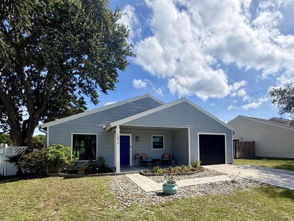 7856 Blackwood Lane, Lake Worth, FL 33467