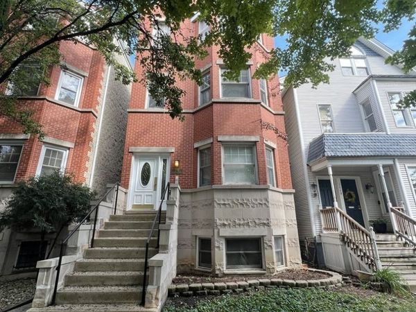 1442 W Melrose Street , Chicago, IL 60657