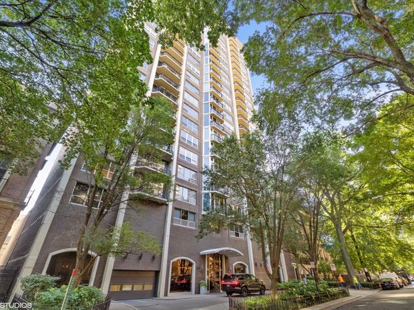 1515 N Astor Street , Unit 17BC, Chicago, IL 60610