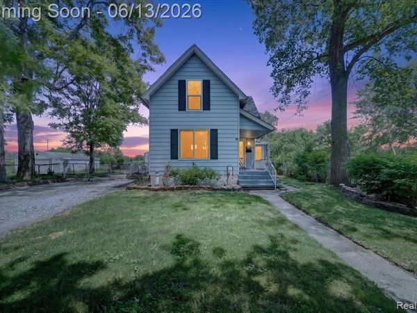 47 Avery Street, Mt. Clemens, MI 48043