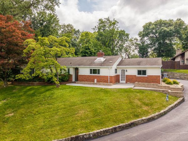 200 Kimber Drive, Canonsburg, PA 15317