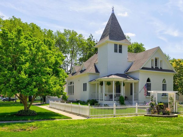 400 Percival Avenue, Dallas Center, IA 50063