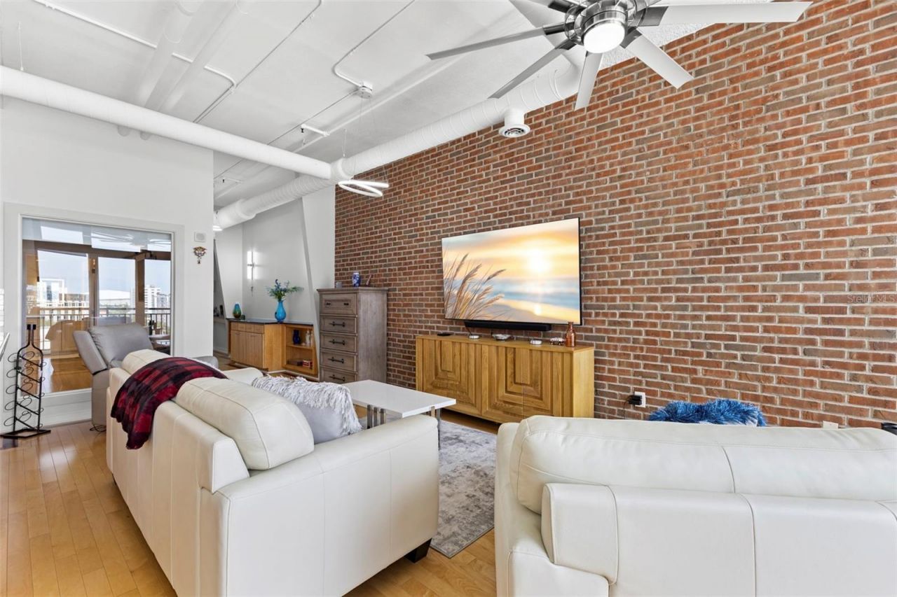 175 2nd Street S, Unit 916, Saint Petersburg, FL 33701 Photo