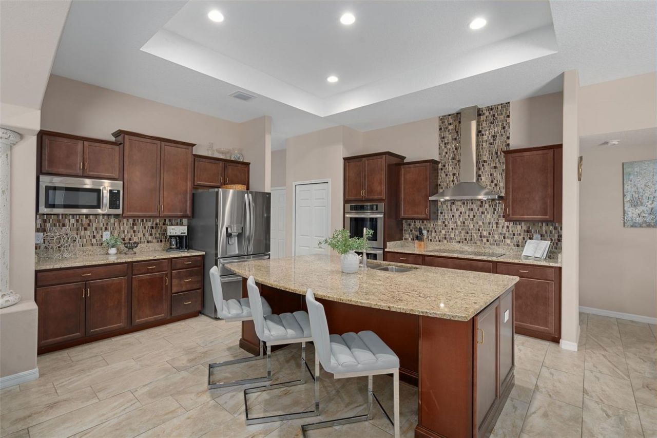 222 Suncoast Boulevard, Spring Hill, FL 34608 Photo