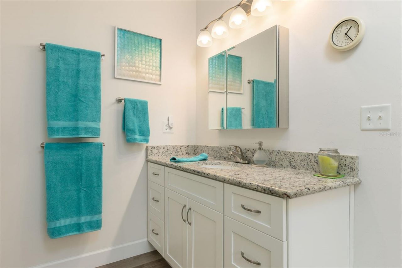 8180 NE 8th Place , High Springs, FL 32643 Photo
