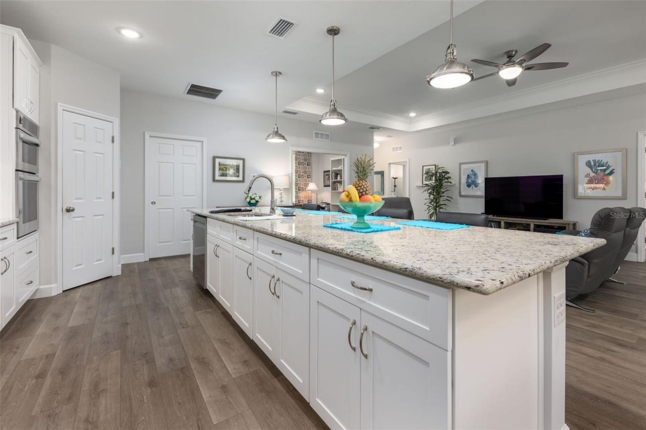 8180 NE 8th Place , High Springs, FL 32643 Photo