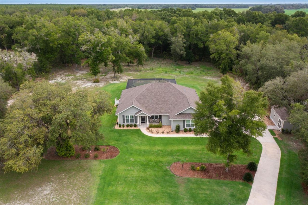 8180 NE 8th Place , High Springs, FL 32643 Photo