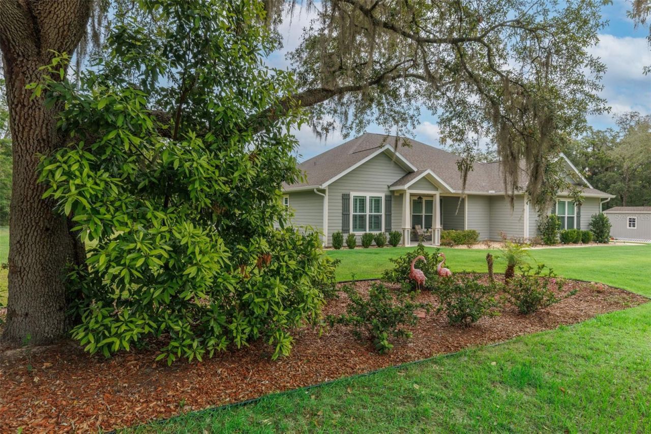 8180 NE 8th Place , High Springs, FL 32643 Photo