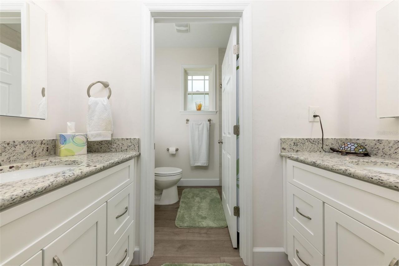 8180 NE 8th Place , High Springs, FL 32643 Photo
