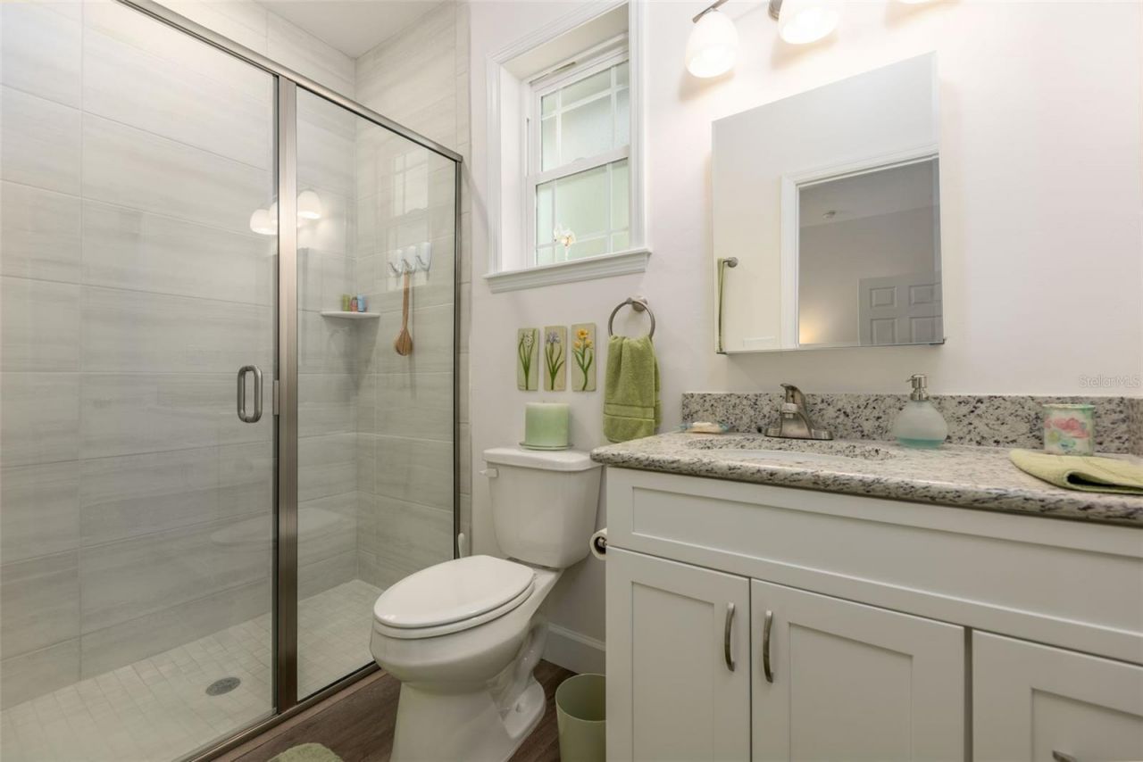 8180 NE 8th Place , High Springs, FL 32643 Photo