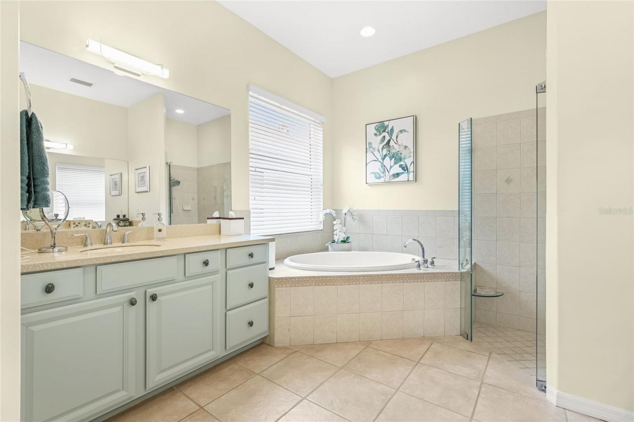 3631 Summerwind Circle , Bradenton, FL 34209 Photo
