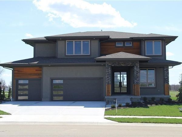 12247 S Solomon Drive, Olathe, KS 66061